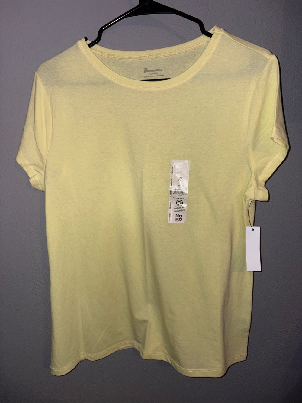 No Boundaries Men's Short Sleeve Crew Tee - Pale Yellow